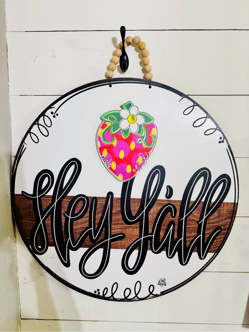 Hey Y'all Round Wall Sign with Pink Strawberry Accent - Decorative Home Art